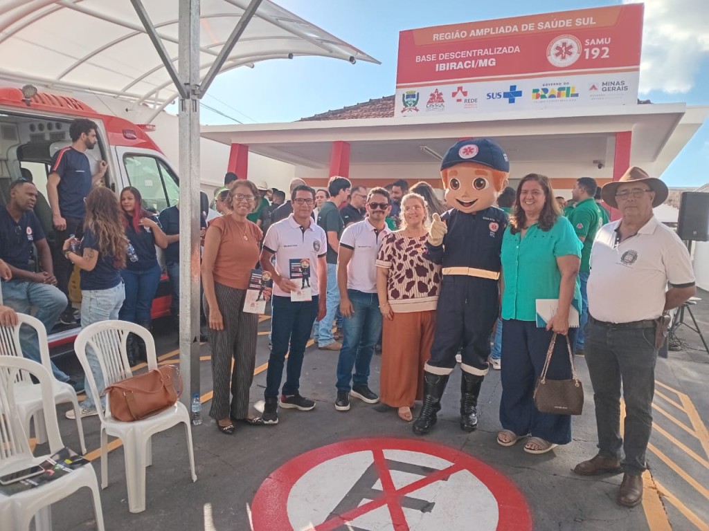 SECRETÁRIA DE SAÚDE DE CLARAVAL PARTICIPA DA INAUGURAÇÃO DA BASE DESCENTRALIZADA DO SAMU EM IBIRACI