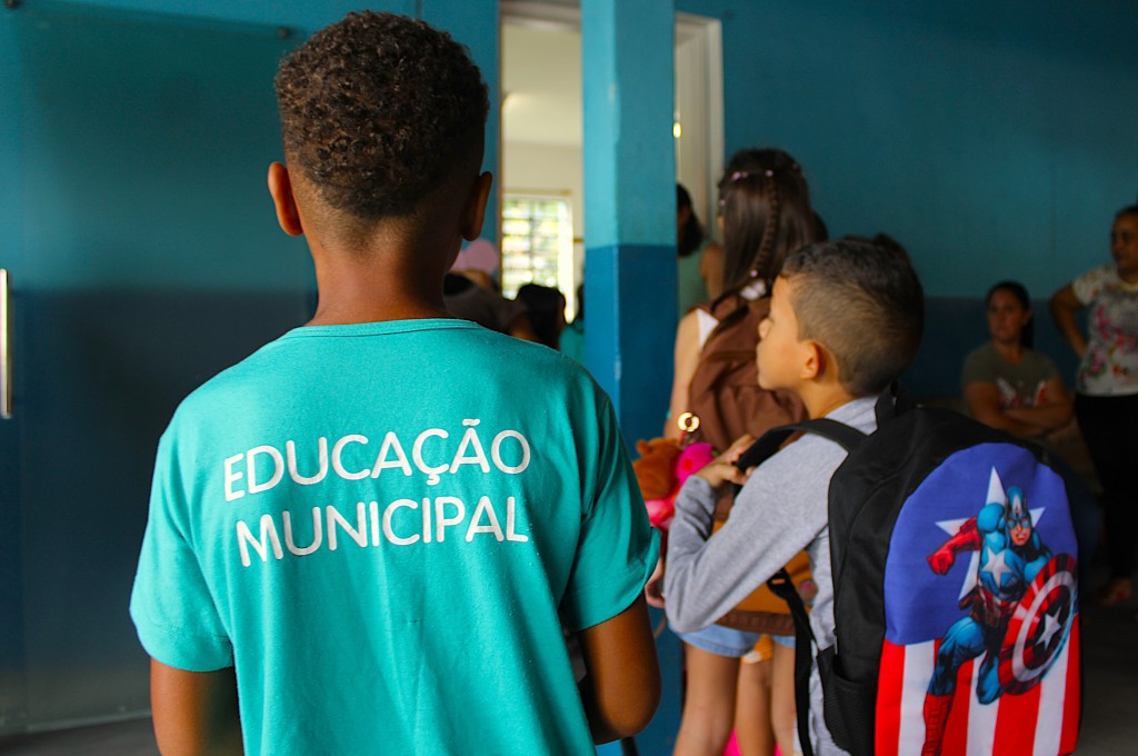 MAIS DE 360 ESTUDANTES DA EDUCAÇÃO BÁSICA RETORNAM ÀS AULAS NA REDE MUNICIPAL