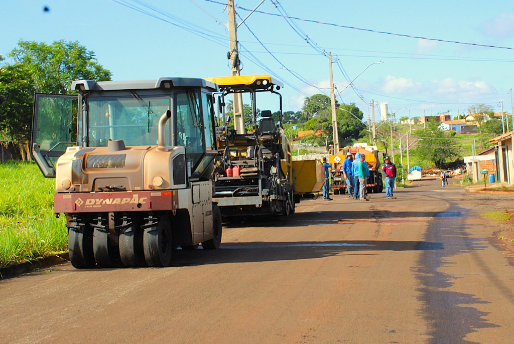 PREFEITURA INICIA O RECAPEAMENTO DO MIRAFLORES II