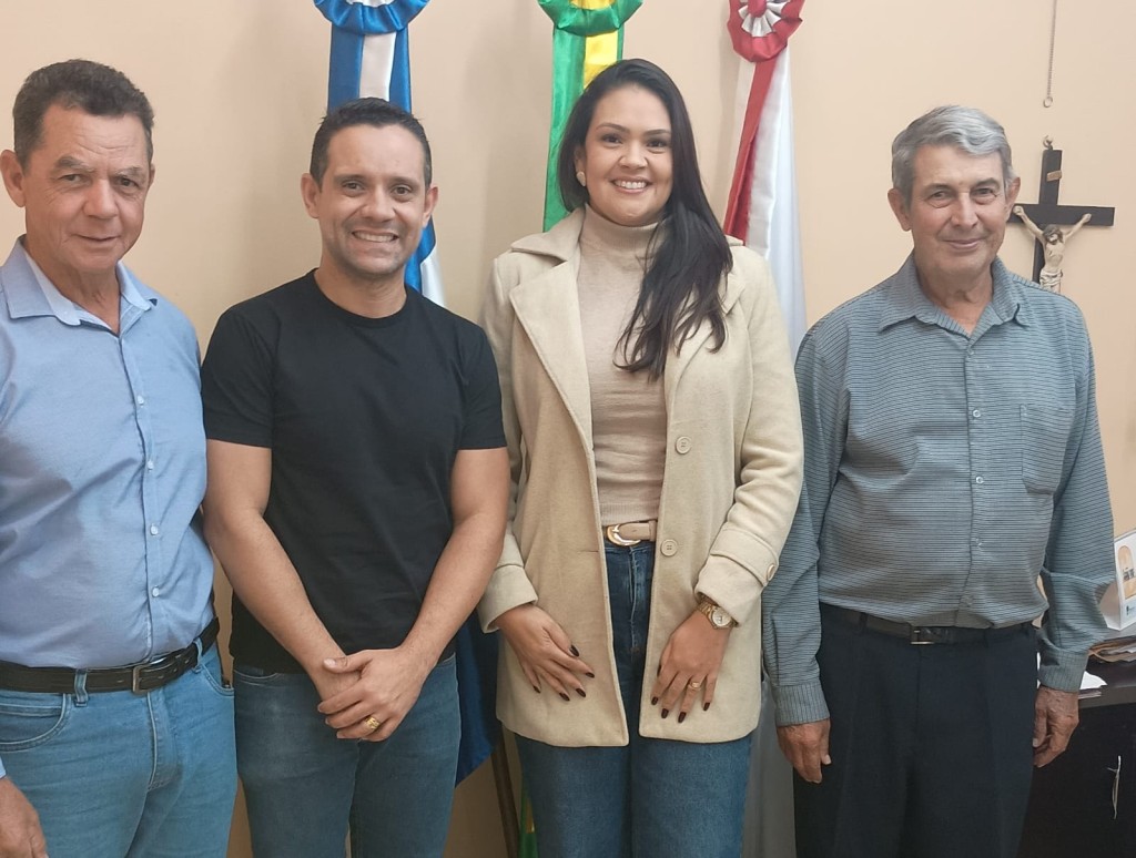 VICE-PREFEITO DE CLARAVAL RECEBE EX-PREFEITO DE PASSOS PARA DISCUTIR DEMANDAS REGIONAIS