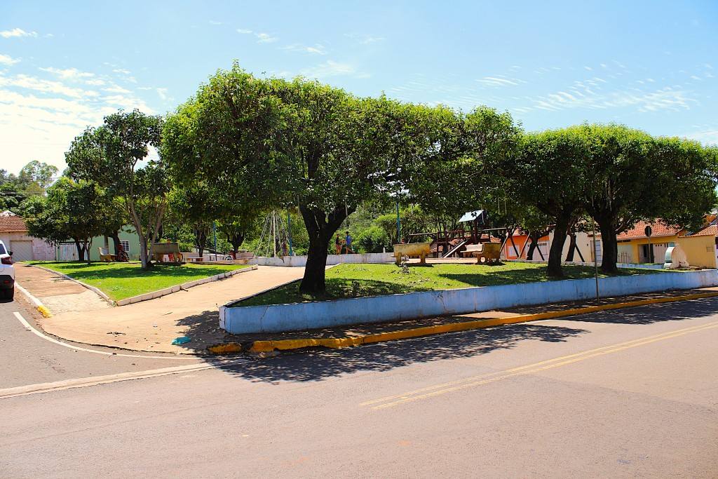 PREFEITURA PEDE AJUDA DA COMUNIDADE PARA PRESERVAR DECORAÇÃO  E ILUMINAÇÃO DE NATAL APÓS FURTO NA CIGANO