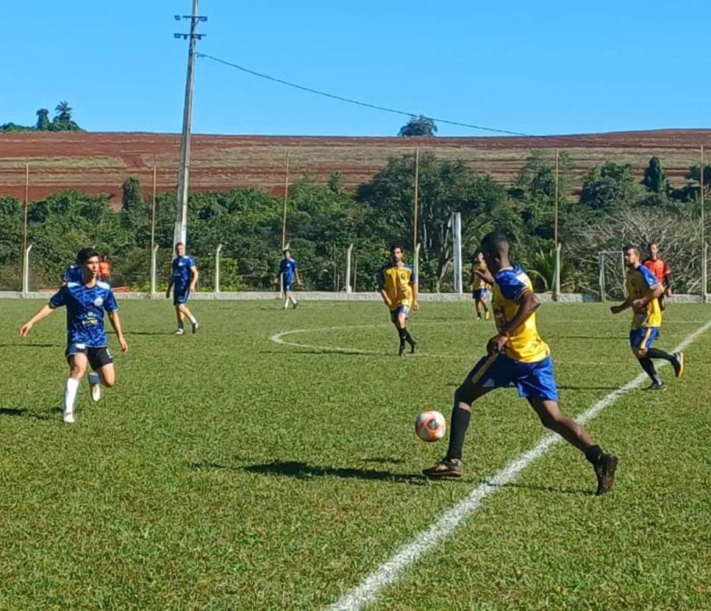SEMIFINAIS DO 32º CAMPEONATO MUNICIPAL DE CLARAVAL ESTÃO DEFINIDAS APÓS JOGOS EMOCIONANTES