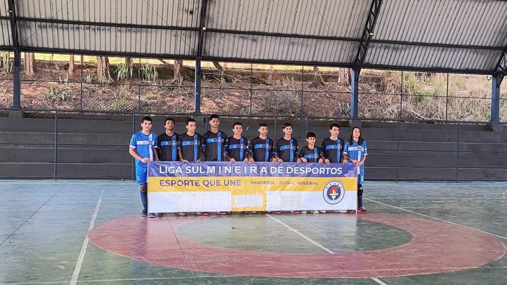 FUTSAL SUB-15 DE CLARAVAL FAZ HISTÓRIA E AVANÇA À SEMIFINAL DA LIGA SULMINEIRA