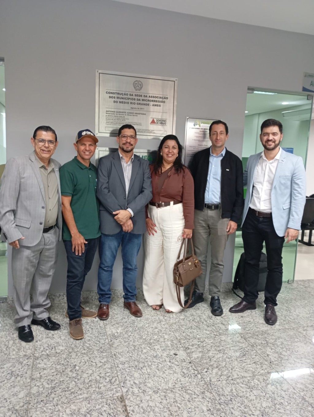 REPRESENTANTES DE CLARAVAL PARTICIPAM DO FÓRUM INVEST SUDOESTE DE MINAS EM PASSOS