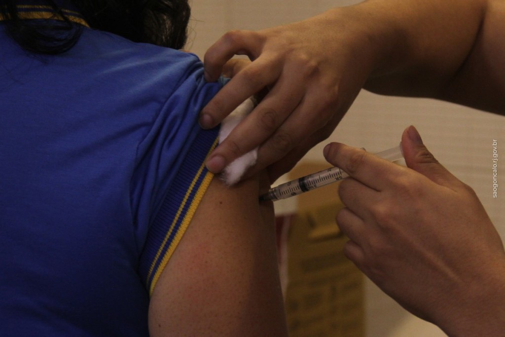 PREFEITURA DE CLARAVAL ESCLARECE CRONOGRAMA DA VACINAÇÃO CONTRA A GRIPE